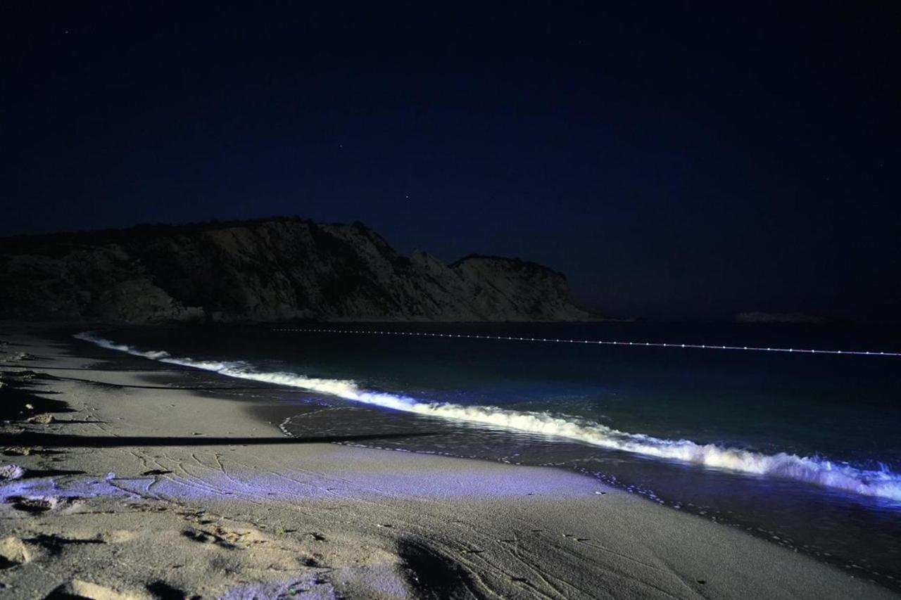 Mad Sea Beach Hotel Karacakoy Esterno foto