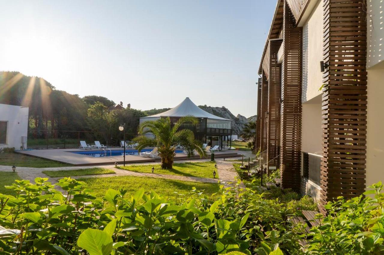 Mad Sea Beach Hotel Karacakoy Esterno foto