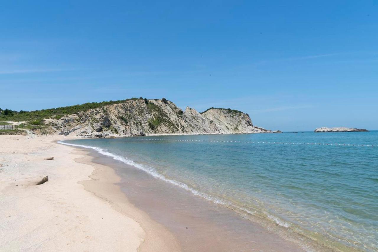 Mad Sea Beach Hotel Karacakoy Esterno foto