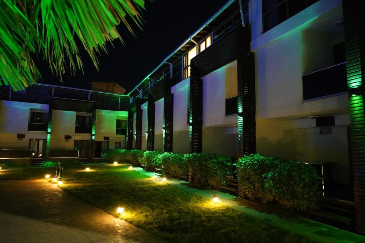 Mad Sea Beach Hotel Karacakoy Esterno foto