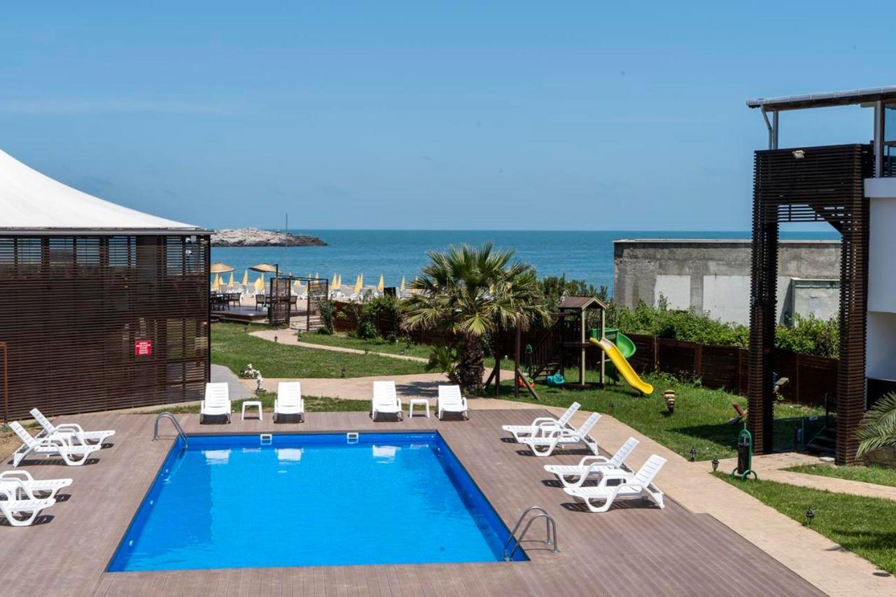 Mad Sea Beach Hotel Karacakoy Esterno foto